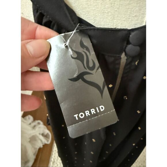 NWT Torrid Black And Gold Foil Print Goddess Tank Flowy Sleeveless 5X - Picture 5 of 9